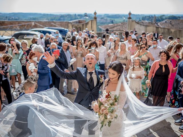 Il matrimonio di Simone e Rebecca a Montespertoli, Firenze 39