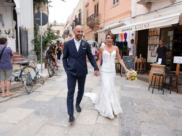 Il matrimonio di Claudio e Simona a Favignana, Trapani 10