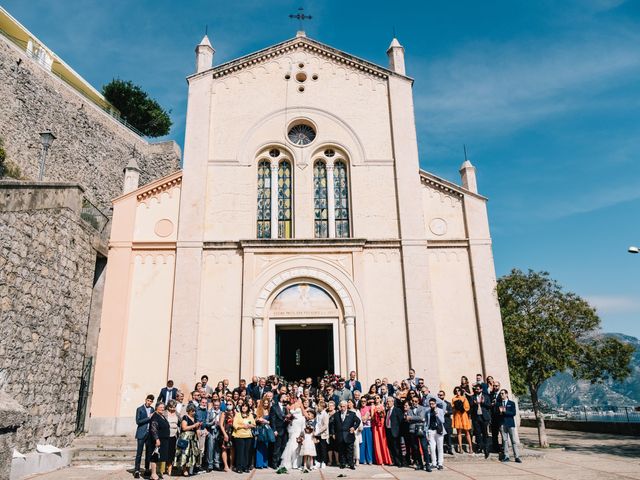 Il matrimonio di Eliza e Simone a Amalfi, Salerno 9