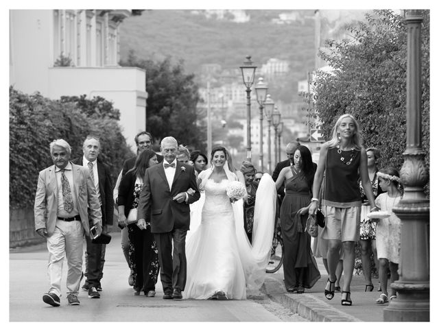 Il matrimonio di Valentina e Antonio a Sorrento, Napoli 7