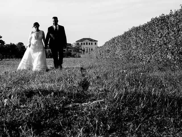 Il matrimonio di Denis e Irene a Noale, Venezia 310