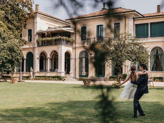 Il matrimonio di Alessio e Elena a Vimodrone, Milano 108