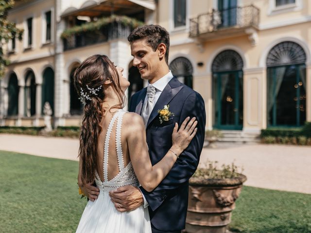 Il matrimonio di Alessio e Elena a Vimodrone, Milano 125