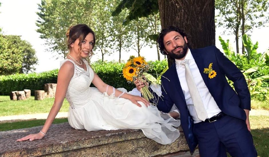 Il matrimonio di Vincenzo  e Samantha  a Certosa di Pavia, Pavia