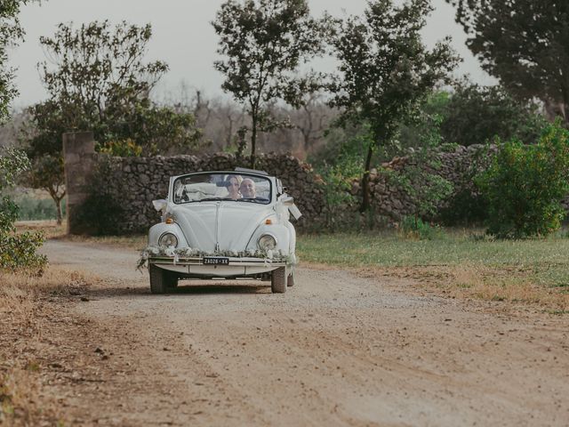 Il matrimonio di Enisa e Francesco a Botrugno, Lecce 22