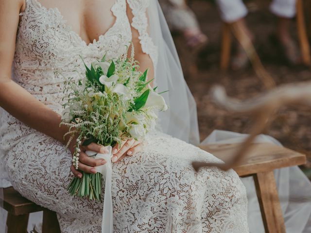 Il matrimonio di Enisa e Francesco a Botrugno, Lecce 35