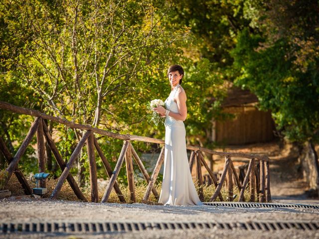 Il matrimonio di Drew e Vee a Gubbio, Perugia 56