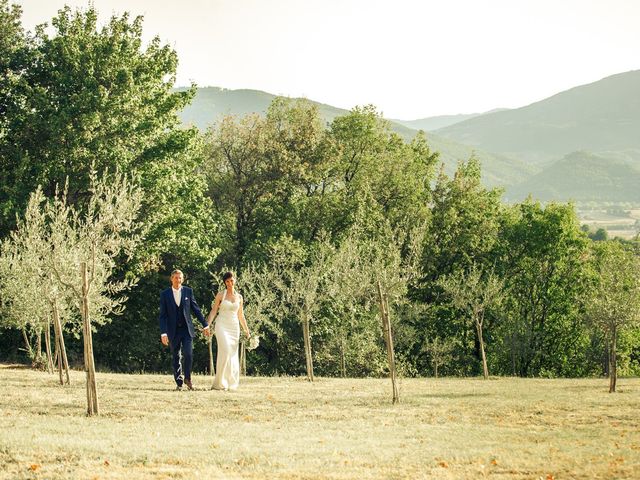 Il matrimonio di Drew e Vee a Gubbio, Perugia 58