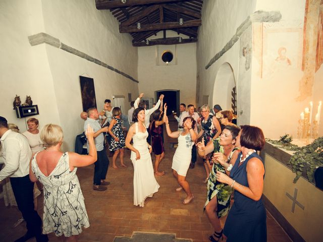 Il matrimonio di Drew e Vee a Gubbio, Perugia 80