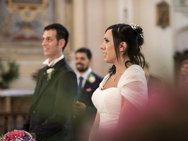 Il matrimonio di Giovanni e Lidia a Cadelbosco di Sopra, Reggio Emilia 32