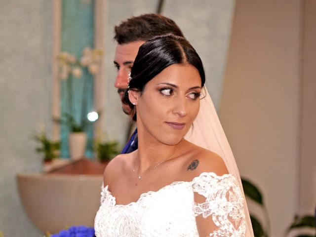 Il matrimonio di Marco e Mariapaola  a San Benedetto del Tronto, Ascoli Piceno 18