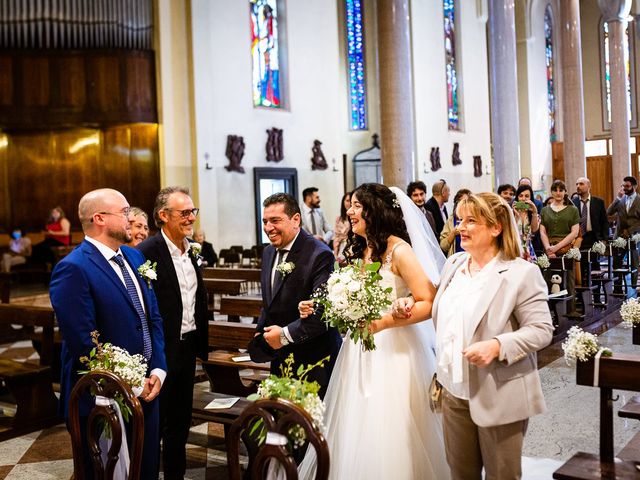 Il matrimonio di Mattia e Veronica a Limbiate, Monza e Brianza 25