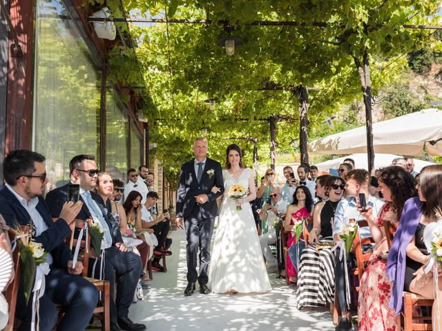 Il matrimonio di Edoardo e Mina a Cazzano di Tramigna, Verona 19