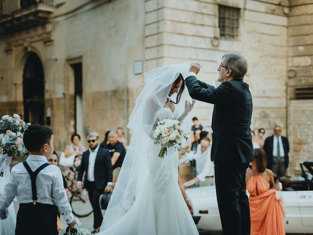 Il matrimonio di Francesca e Simone a Lecce, Lecce 10