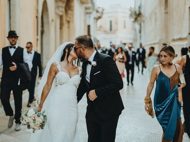 Il matrimonio di Francesca e Simone a Lecce, Lecce 19