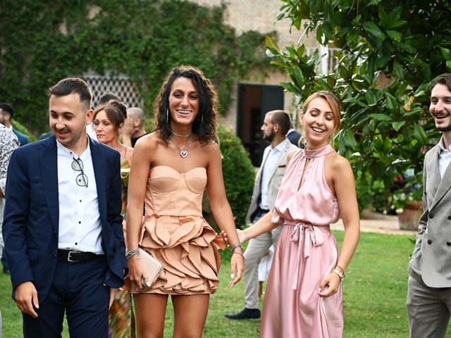 Il matrimonio di Stefano e Camilla a Montecassiano, Macerata 38