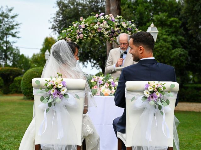 Il matrimonio di Stefano e Camilla a Montecassiano, Macerata 47