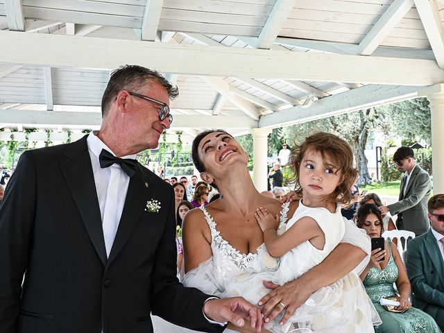 Il matrimonio di Maria Lucia e Gianpiero a Ferrandina, Matera 18