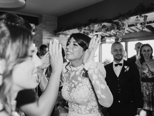 Il matrimonio di Giovanni e Claudia a Città Sant'Angelo, Pescara 103