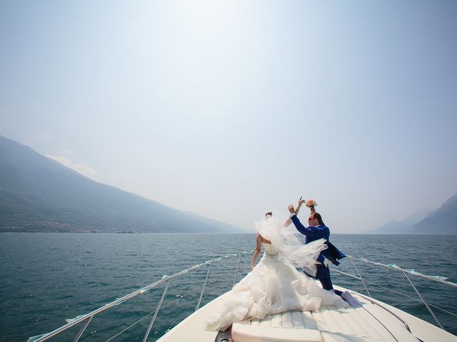 Il matrimonio di Dimitri e Olga a Malcesine, Verona 39