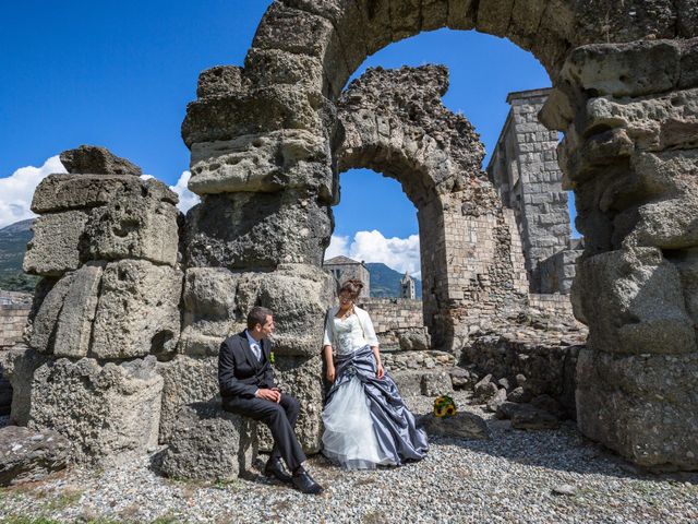 Il matrimonio di Simon e Sylvie a Charvensod, Aosta 31