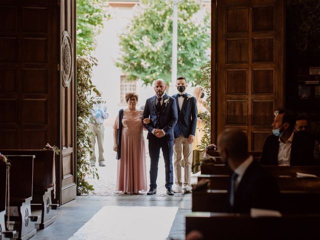 Il matrimonio di Andrea e Chiara a Vergiate, Varese 36