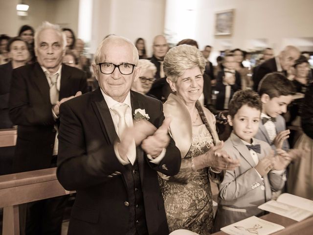 Il matrimonio di Giuseppe e Alessandra a Monte San Vito, Ancona 25