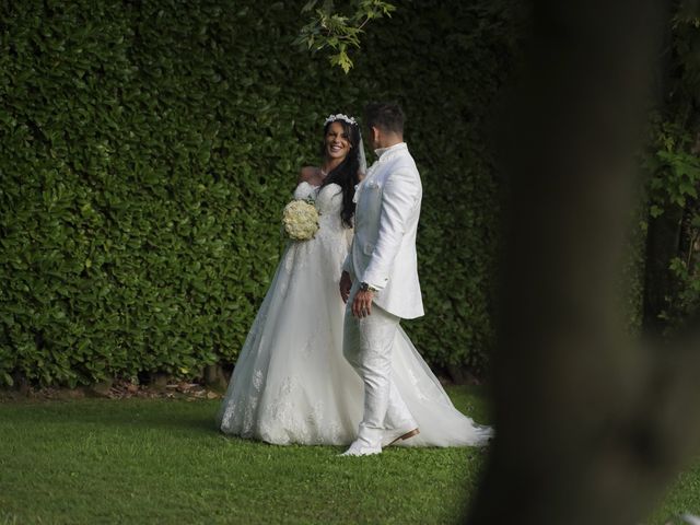 Il matrimonio di Matteo e Bianca a Ceriano Laghetto, Monza e Brianza 21