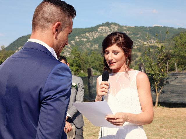 Il matrimonio di Gianluca e Elisa a Canossa, Reggio Emilia 26