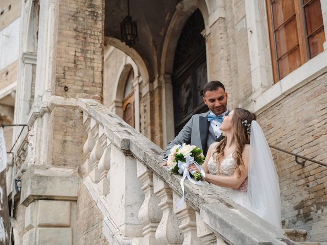 Il matrimonio di Vincenzo e Debora a Fermo, Fermo 25