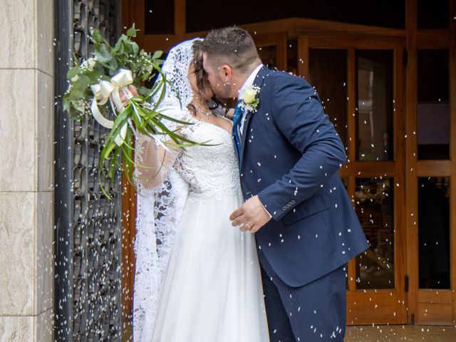 Il matrimonio di Andrea e Desirè a Mombaroccio, Pesaro - Urbino 20