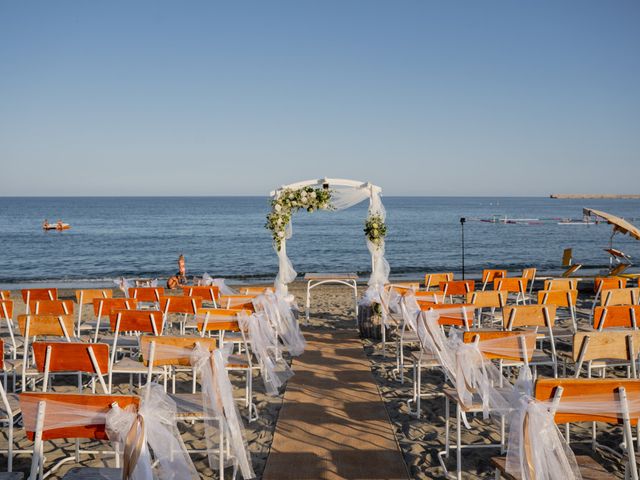 Il matrimonio di Davide e Arianna a Albissola Marina, Savona 41