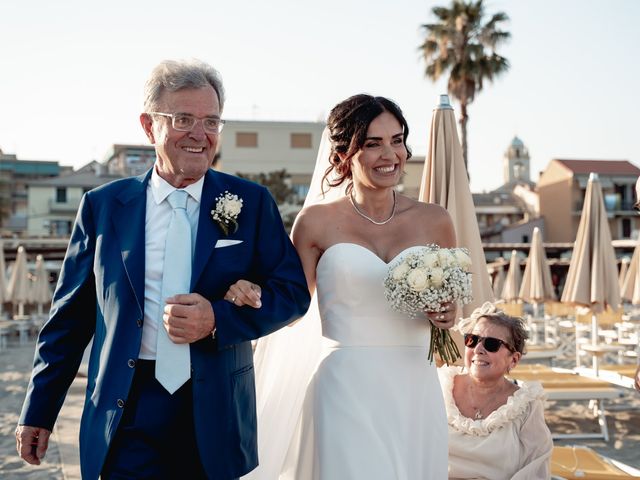 Il matrimonio di Davide e Arianna a Albissola Marina, Savona 47