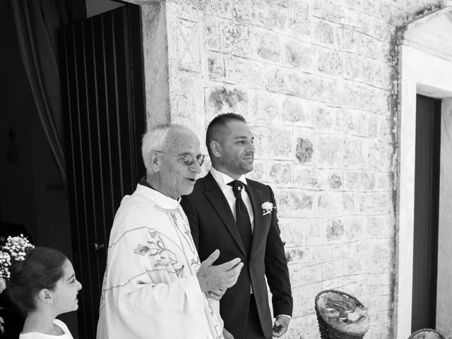 Il matrimonio di Nico e Damiana a Cisternino, Brindisi 21