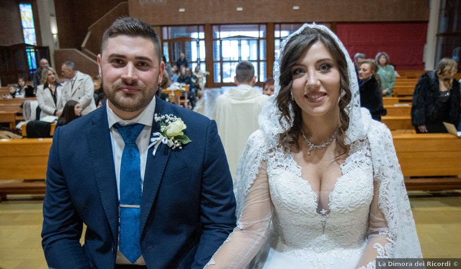 Il matrimonio di Andrea e Desirè a Mombaroccio, Pesaro - Urbino
