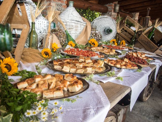 Il matrimonio di Andrea e Leila a Oleggio, Novara 18