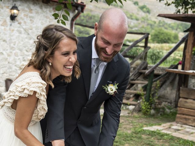 Il matrimonio di Alessandro e Simona a Calascio, L&apos;Aquila 27