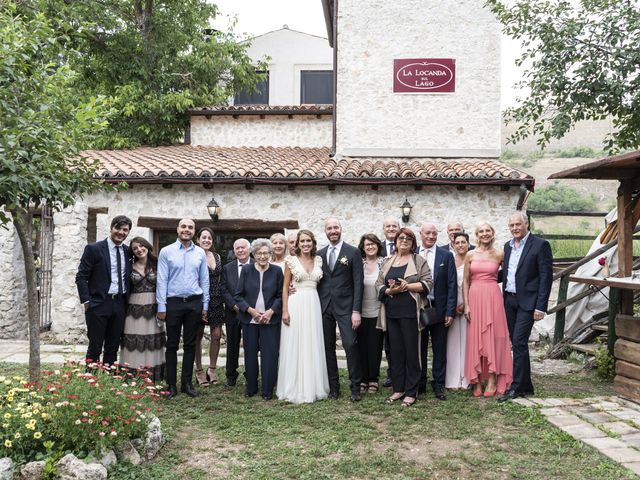 Il matrimonio di Alessandro e Simona a Calascio, L&apos;Aquila 28