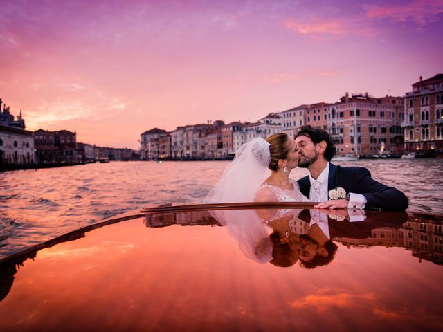 Il matrimonio di Noemi e Alberto a Lido di Venezia, Venezia 1