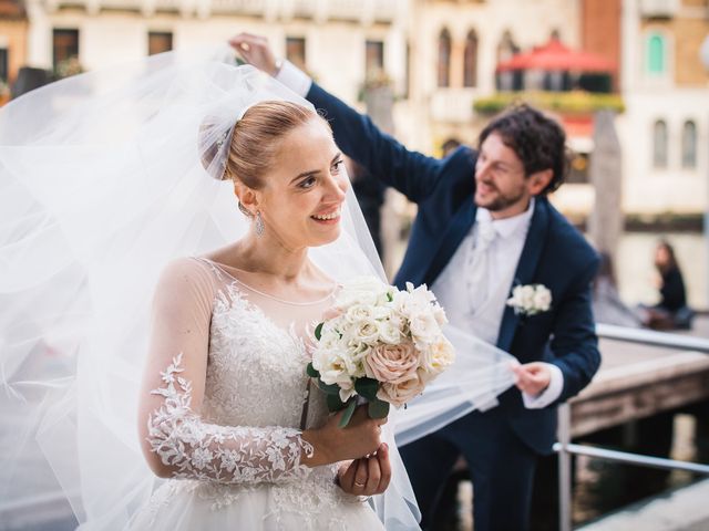 Il matrimonio di Noemi e Alberto a Lido di Venezia, Venezia 69