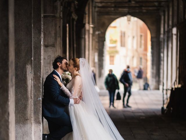 Il matrimonio di Noemi e Alberto a Lido di Venezia, Venezia 70