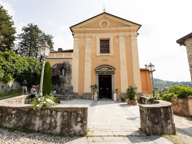 Il matrimonio di Davide e Raffaela a Calco, Lecco 13