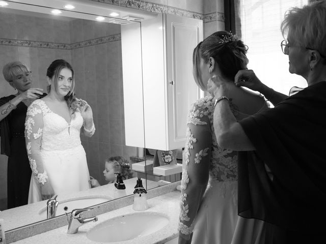 Il matrimonio di Simone e Giulia a Vigevano, Pavia 23