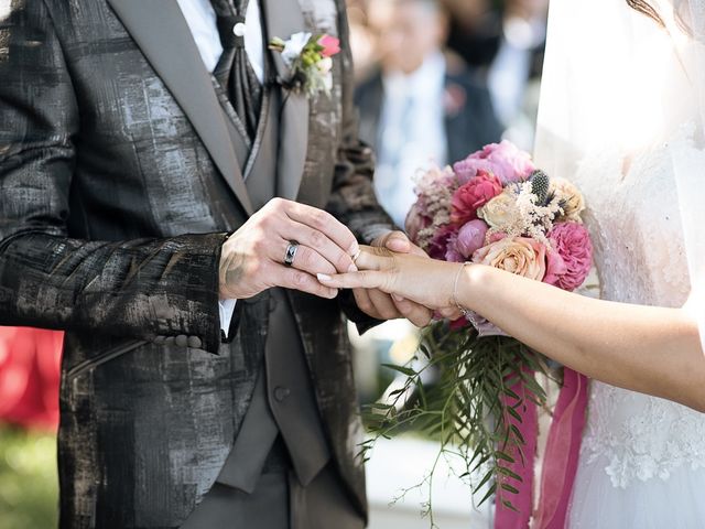 Il matrimonio di Matteo e Aurora a Viareggio, Lucca 43