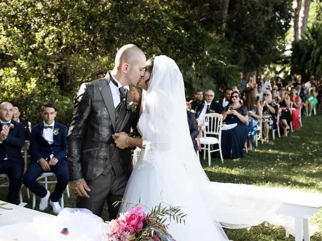 Il matrimonio di Matteo e Aurora a Viareggio, Lucca 46