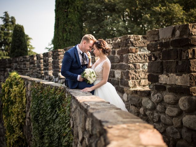 Il matrimonio di Christian e Elle a Calolziocorte, Lecco 85