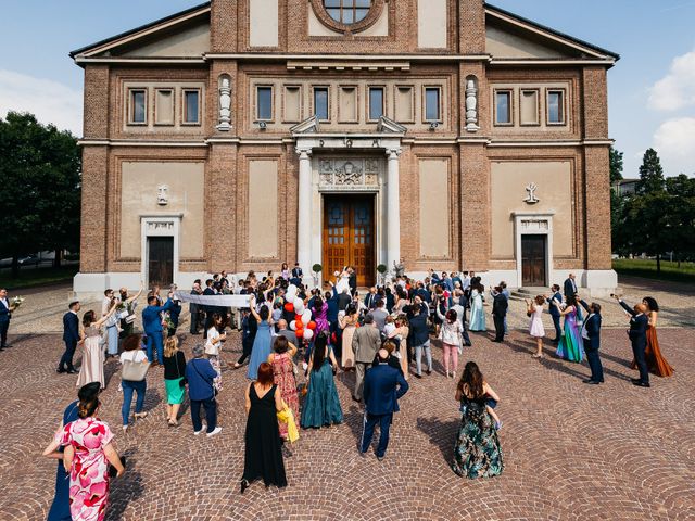 Il matrimonio di Fabio e Valeria a Cernusco sul Naviglio, Milano 30