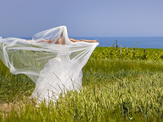 Il matrimonio di Massimo e Roberta a Cupra Marittima, Ascoli Piceno 24