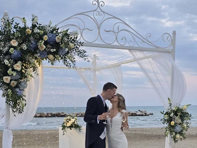Il matrimonio di Riccardo e Alessia a Ortona, Chieti 19