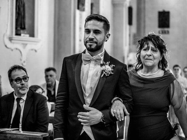 Il matrimonio di Giuseppe e Emanuela a Tradate, Varese 30